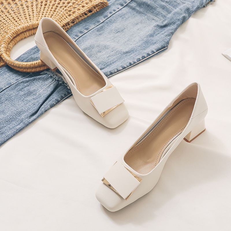 Leatherwork In French - Französische Pumps mit klobigem Absatz, spitze