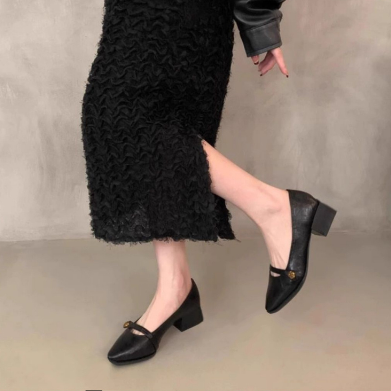 Französische Vintage Mary Jane – Leatherwork In French Bewertung und Preis