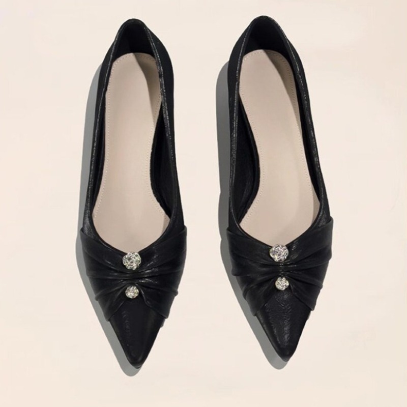 Weiche Leder-Slipper im franzö – Leatherwork In French Bewertung und Preis