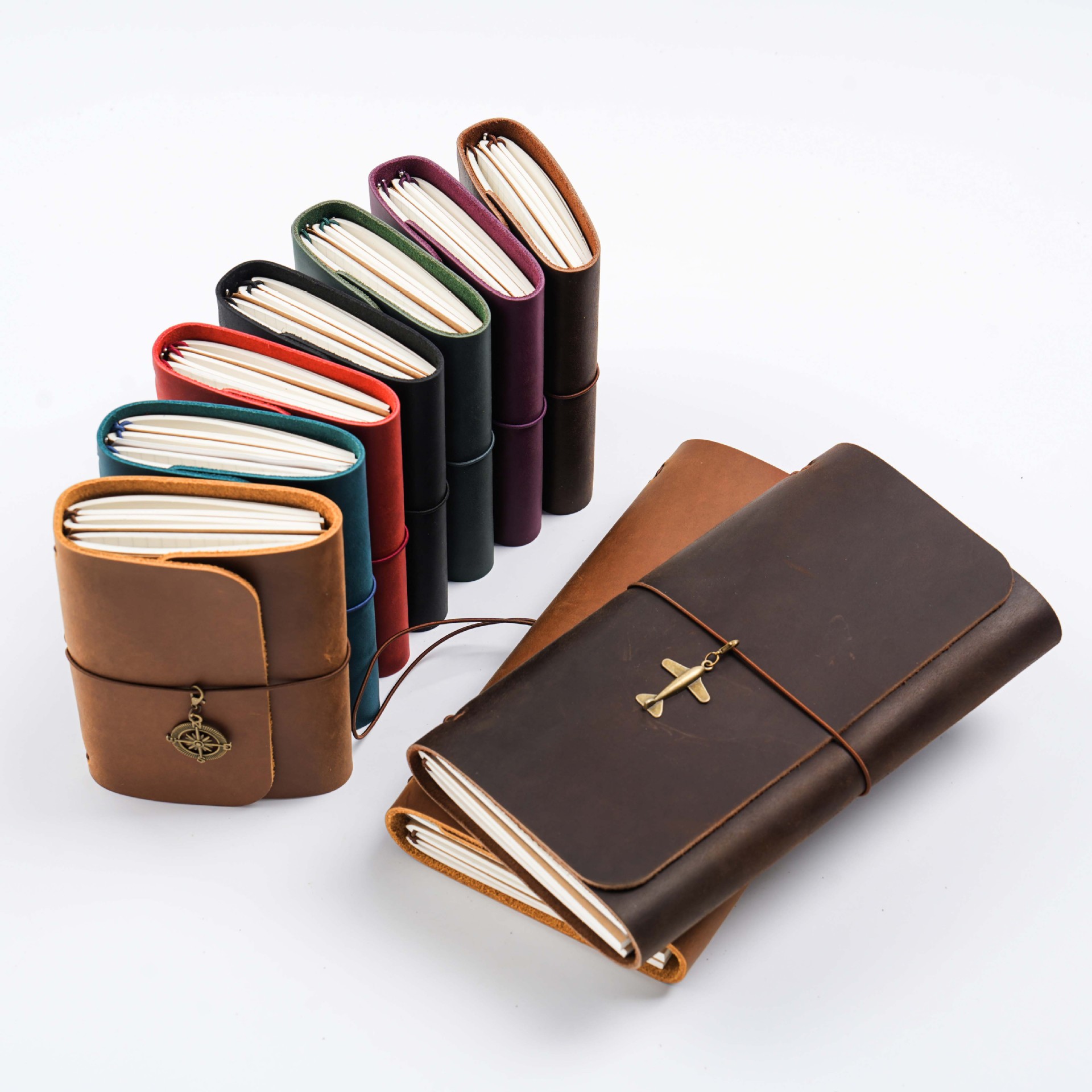 Neu eingetroffen: Triple Fold  – Leather Work Diary Bewertung und Preis